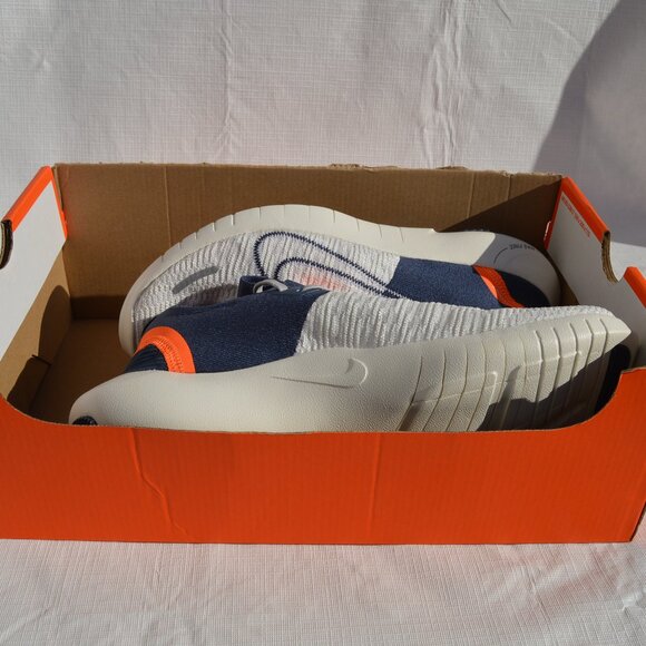 Nike Men's Blue Free Run Flyknit Size M 7.5 and W 9 (New) - Picture 11 of 12